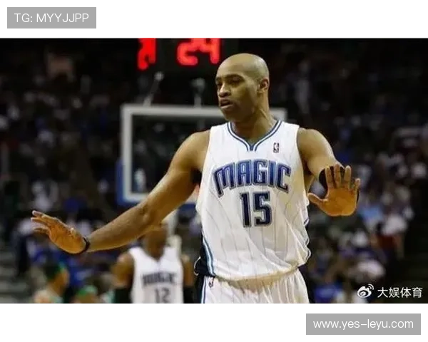 文斯·卡特无球切入拉开空间，助力球队提升外线效率